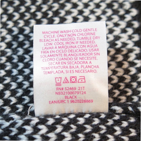 No Boundaries V-Neck Skull Print Sweater Vest Size M - Picture 7 of 7